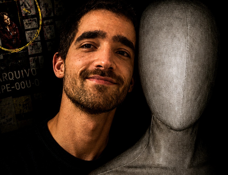 IPE1000X com manequim em ambiente de terror psicológico